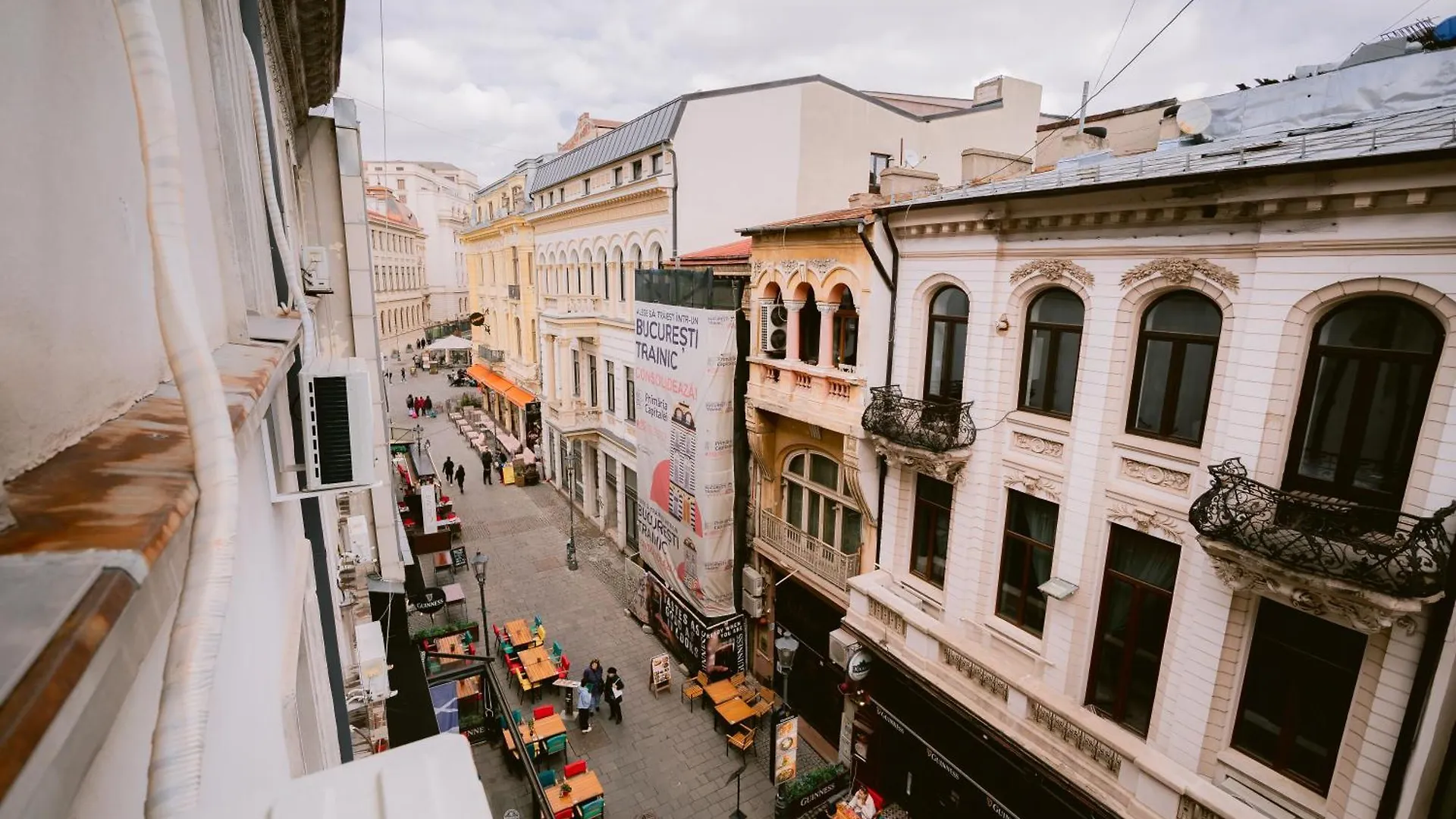 Historic Bucharest Hideway Apartment 0*,  Romania